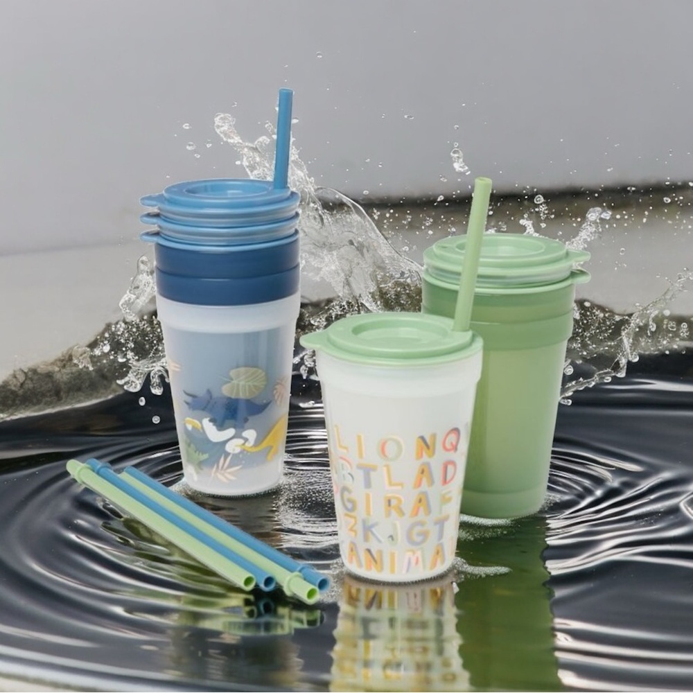 Pillowfort 18pc Plastic Kids’ Drinkware Set Green/Blue NWT